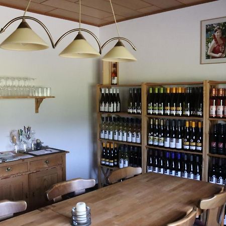 Weingut Und Gaestehaus Wolfgang Beth 킨하임 외부 사진